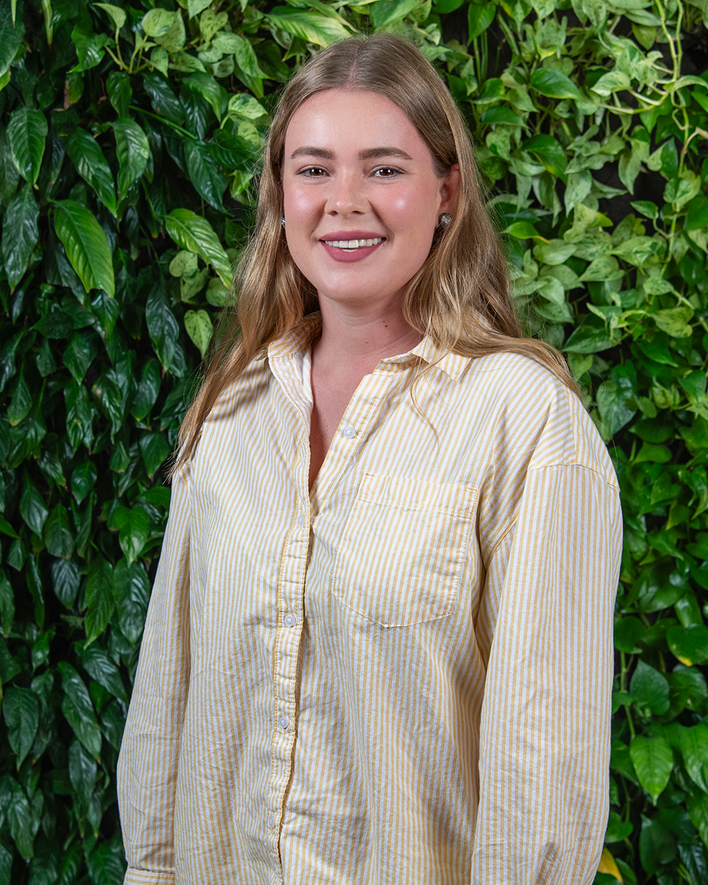 2025 Hospitality Gala Planner Sydney Cox  headshot.